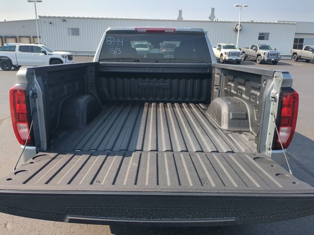 2026 Gmc Sierra 1500 SLE photo 14