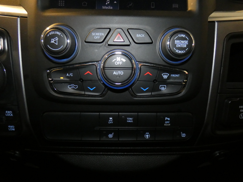 2022 Ram 1500 Classic SLT photo 10