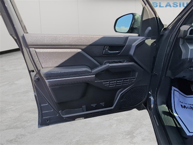 2024 Toyota Tacoma SR5 photo 16