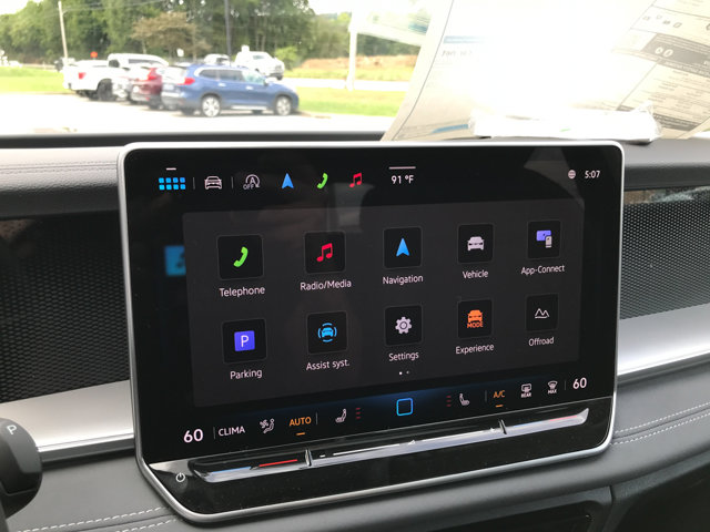 2025 Volkswagen Tiguan SE photo 15