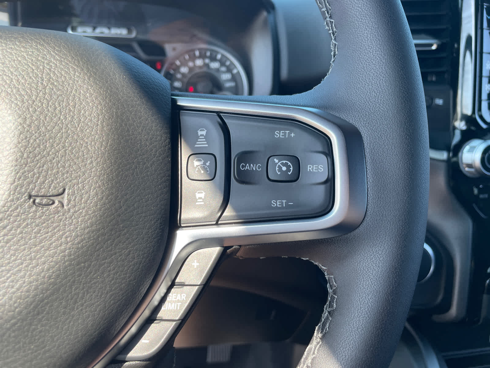 2025 Ram 1500 Big Horn photo 22