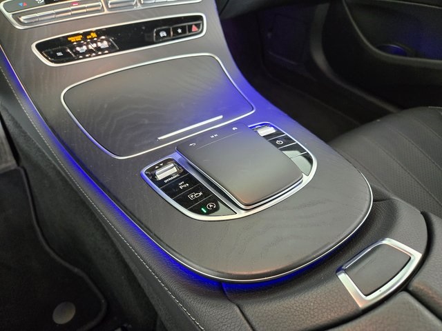 2022 Mercedes Benz E 4MATIC photo 28
