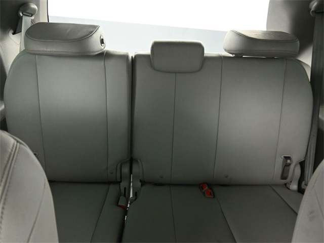 2017 TOYOTA SIENNA - Image 25