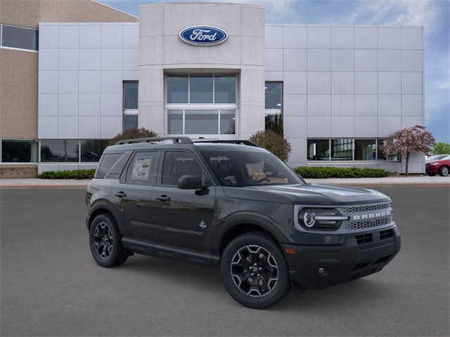 2025 Ford Bronco Sport Outer Banks photo 5