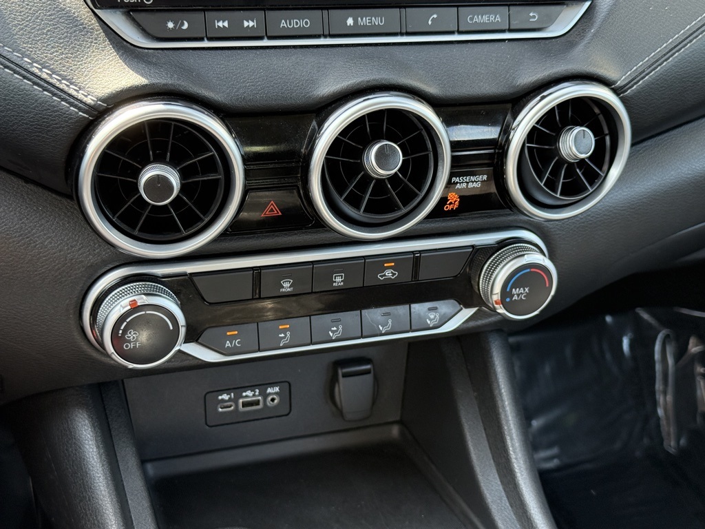 2022 Nissan Sentra SV photo 11