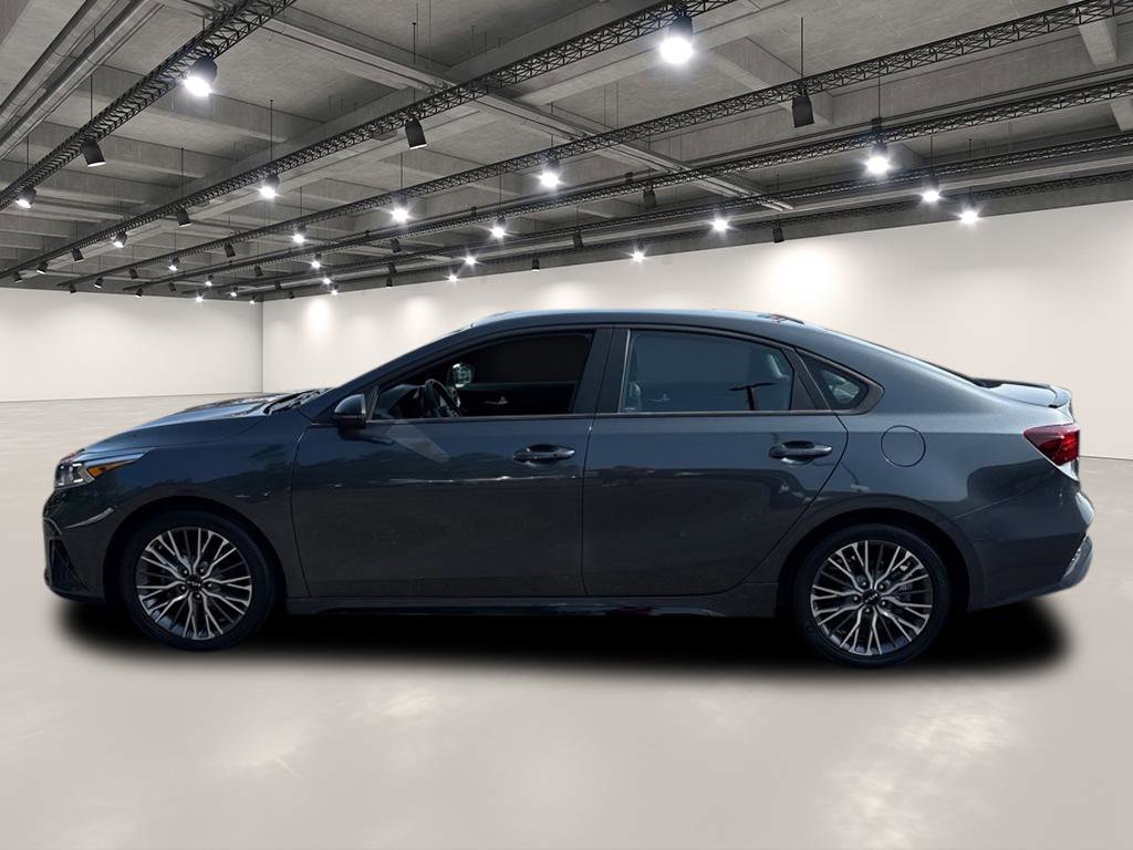 2023 Kia Forte GT-Line photo 4