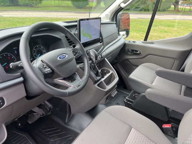 2024 Ford Transit photo 16