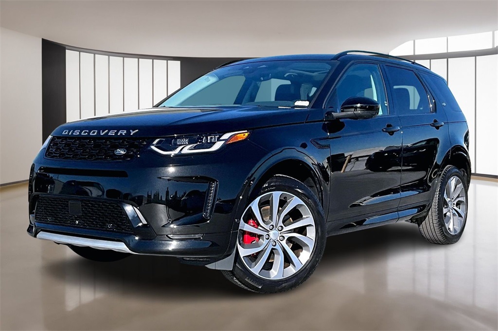 2025 Land Rover Discovery Sport S's photo