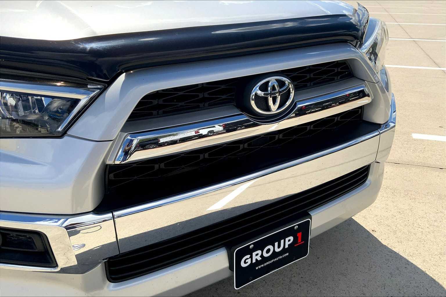 2014 Toyota 4Runner Limited photo 28