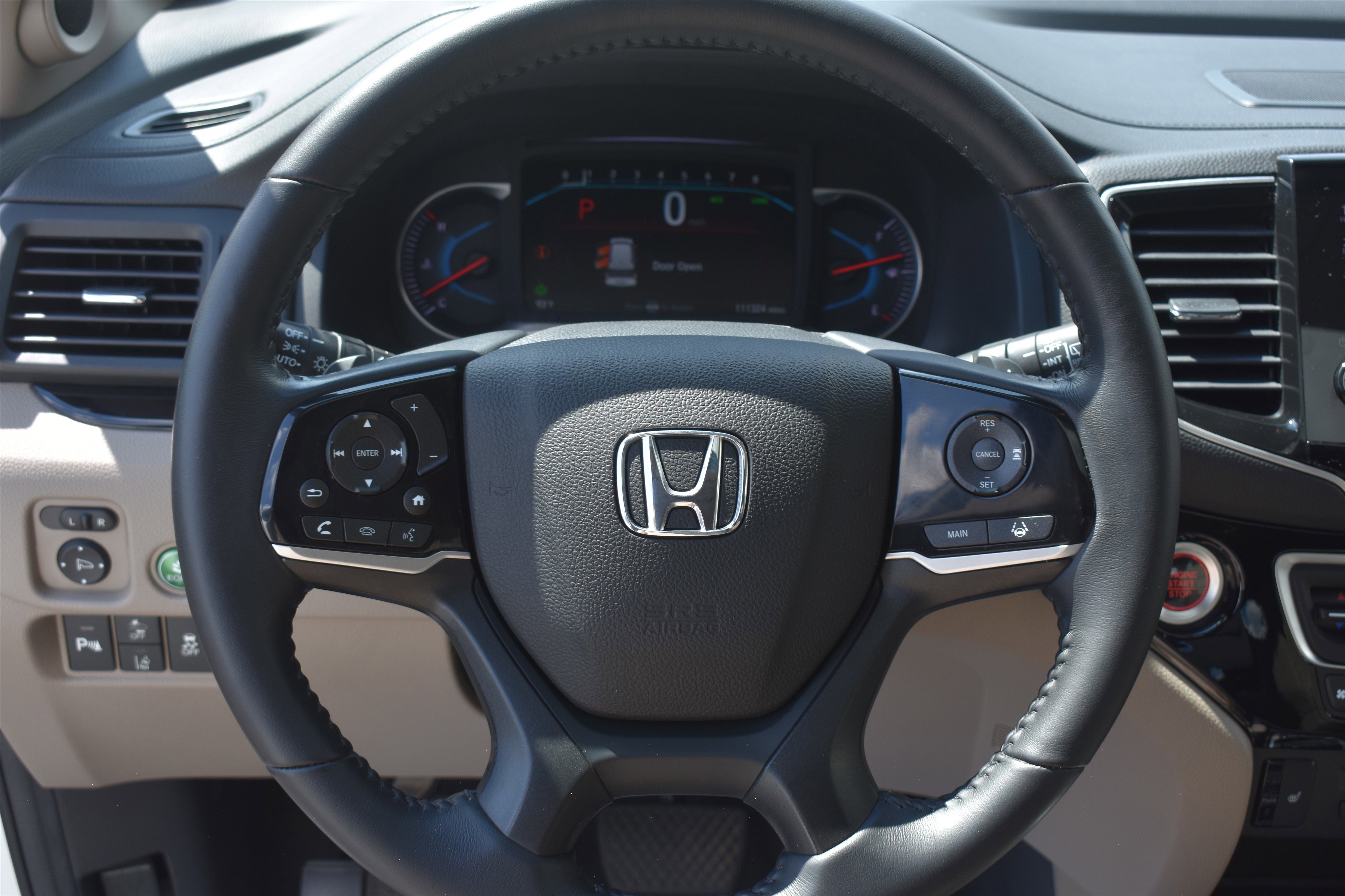 2021 Honda Pilot Touring photo 12