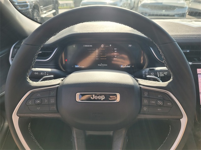 2025 Jeep Grand Cherokee Limited photo 23