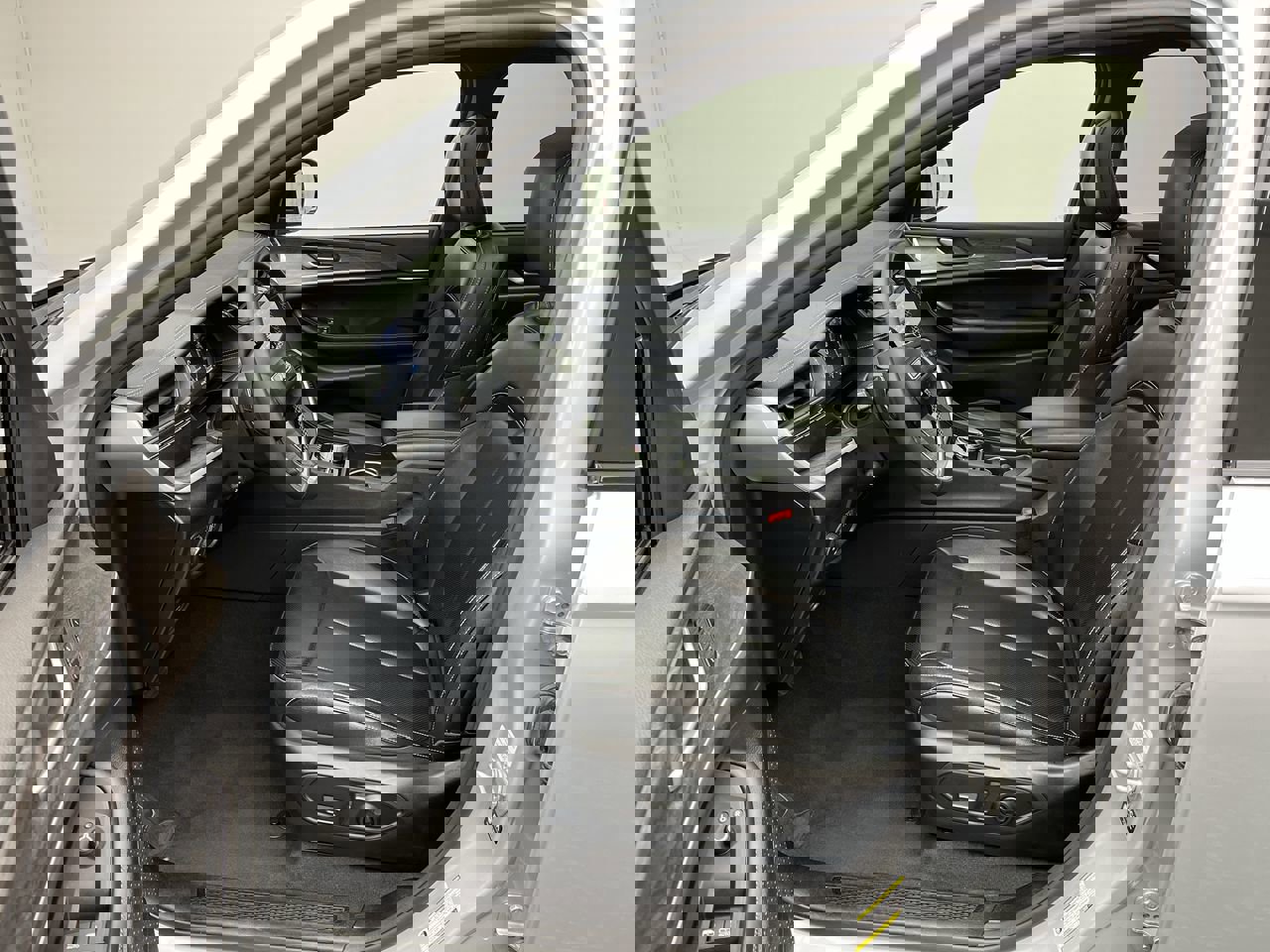 2024 Jeep Grand Cherokee L photo 3