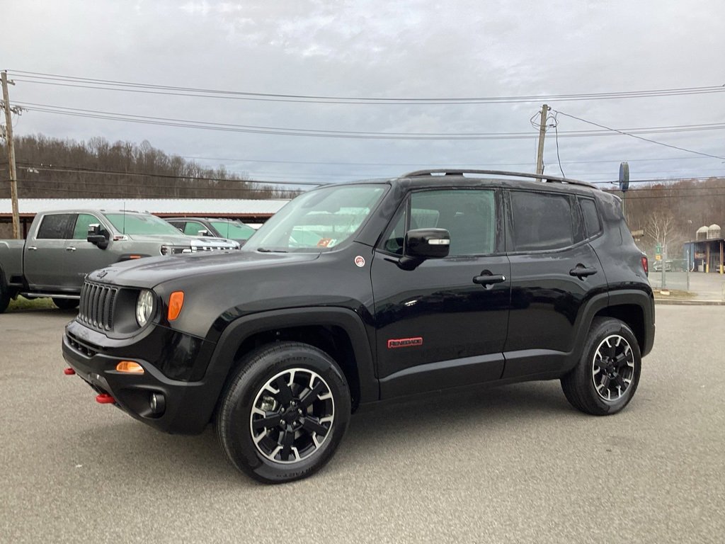 2023 Jeep Renegade Trailhawk