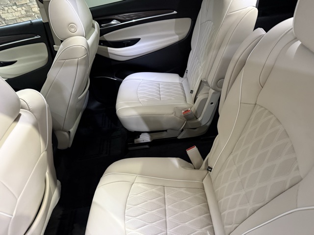 2022 Buick Enclave Avenir photo 25