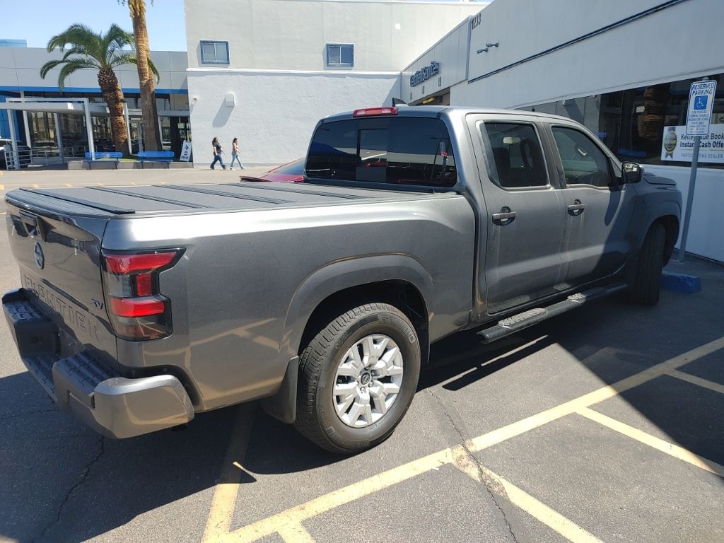 2024 Nissan Frontier SV photo 4
