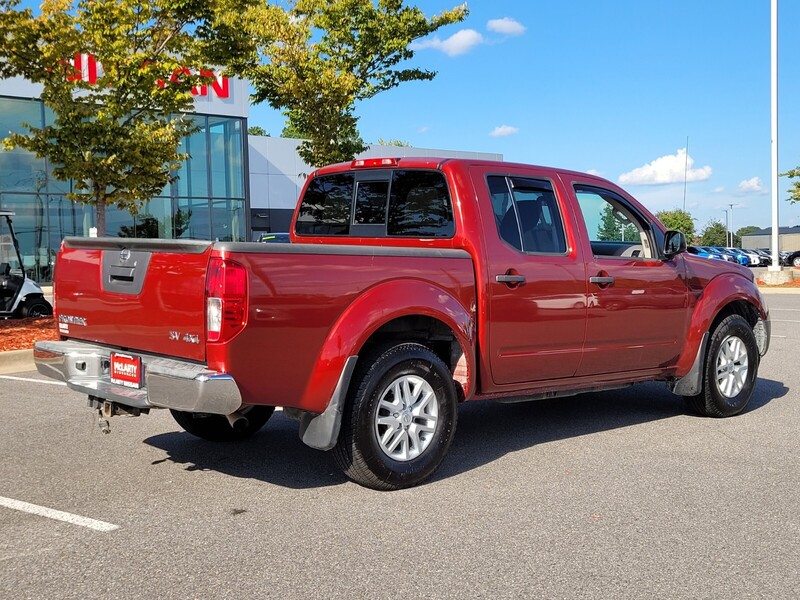 2019 Nissan Frontier Crew Cab SV photo 3