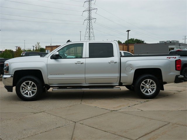 2018 Chevrolet Silverado 1500 LT photo 4