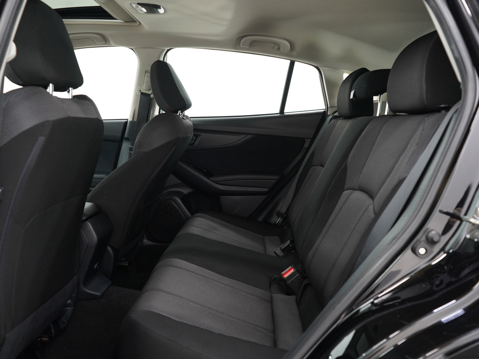2019 Subaru Impreza 2.0i Premium photo 16