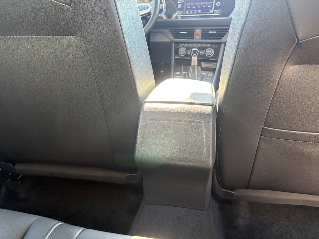 2024 Volkswagen Jetta 1.5T SE photo 23