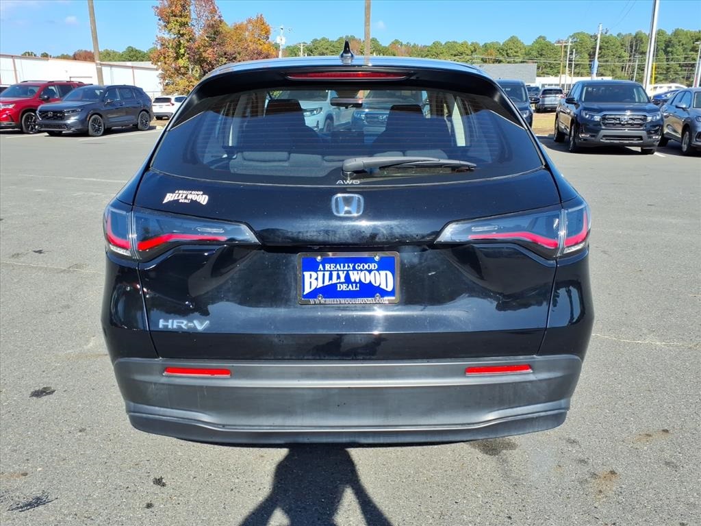 2025 Honda HR-V LX photo 4