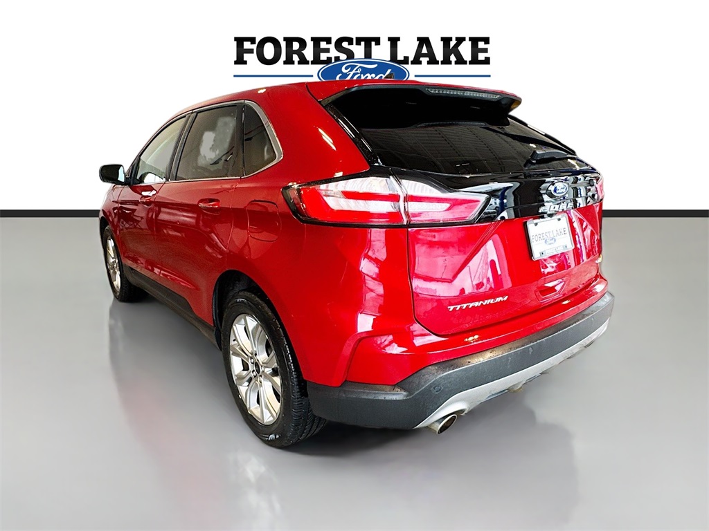 2024 Ford Edge Titanium photo 5
