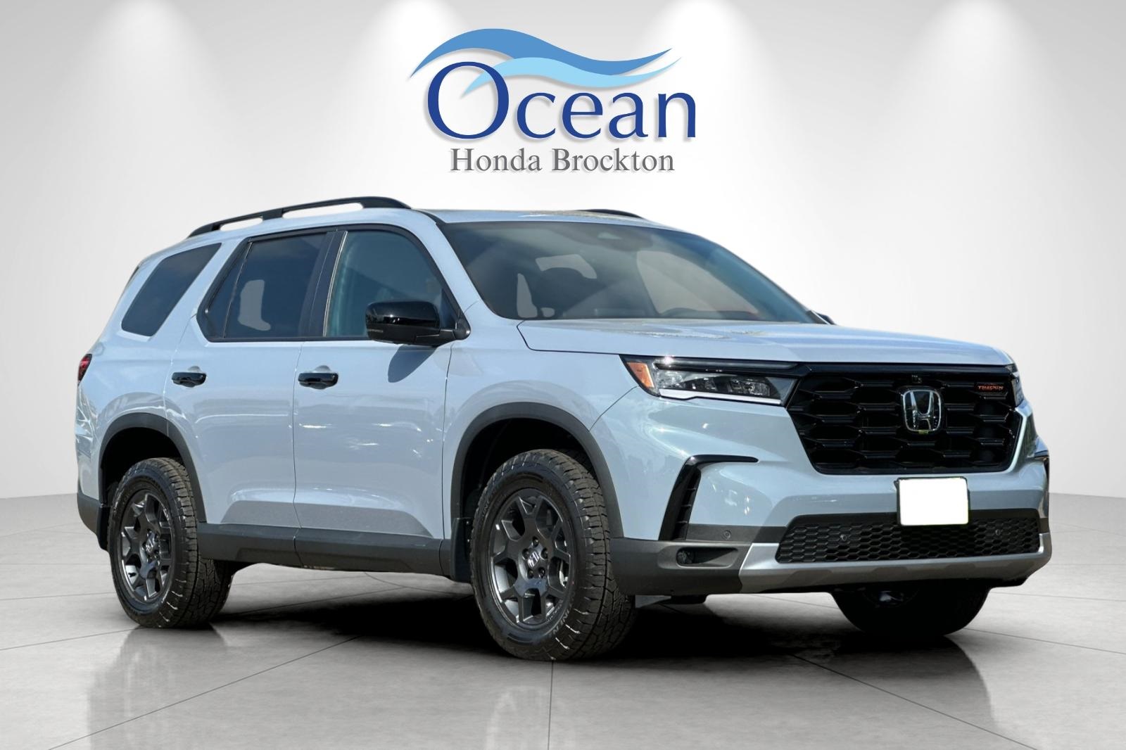 2025 Honda Pilot TrailSport photo 6