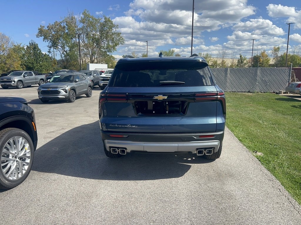 2026 Chevrolet Traverse photo 3