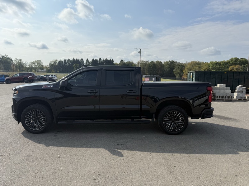 2022 Chevrolet Silverado 1500 RST photo 7