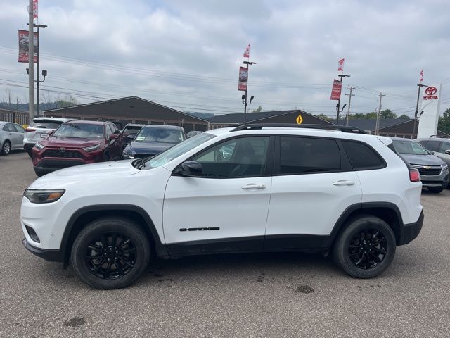 2023 Jeep Cherokee Altitude photo 7