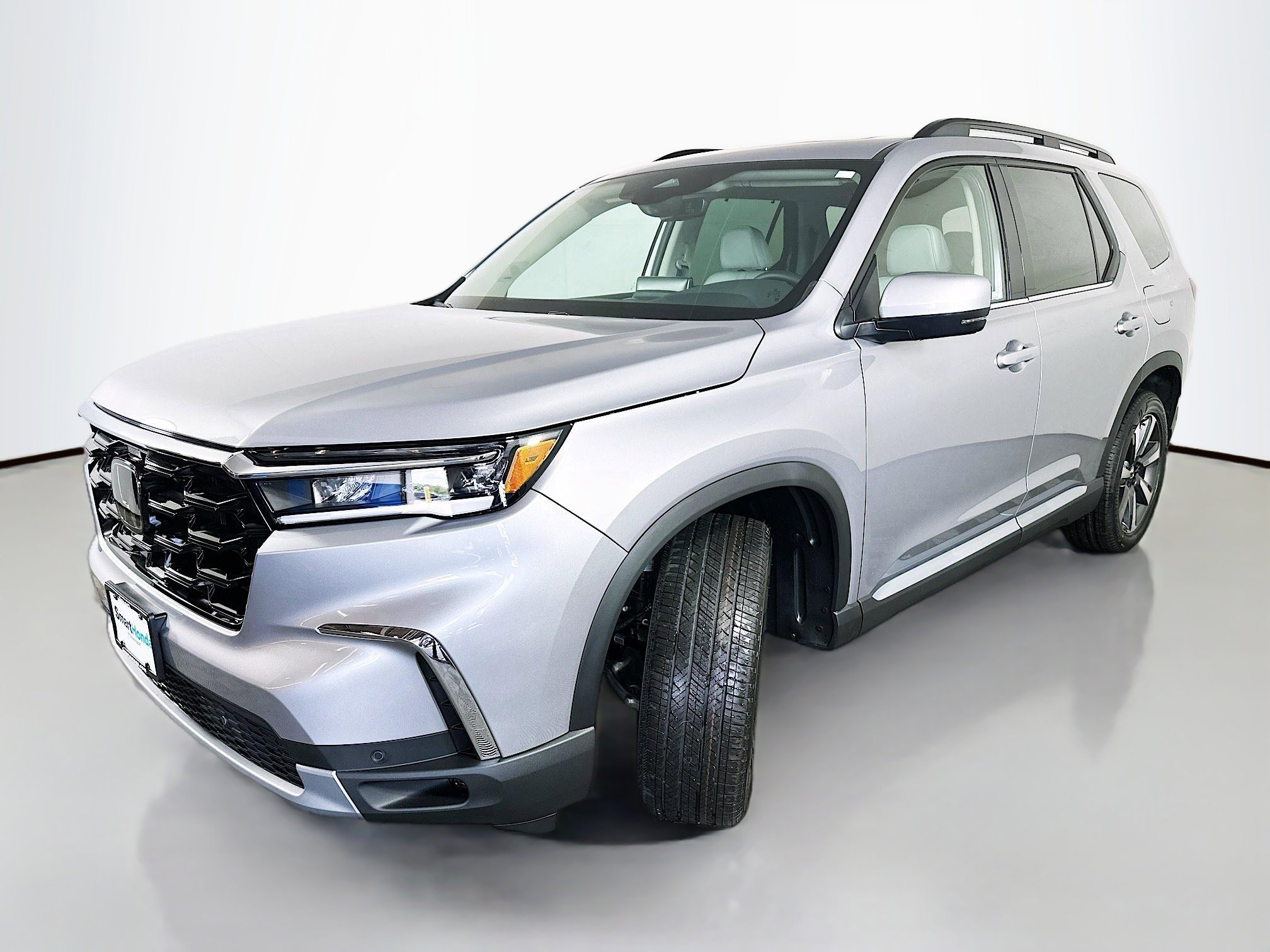 2025 Honda Pilot Touring photo 3