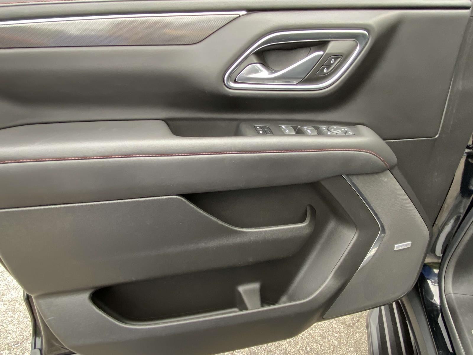 2023 Chevrolet Tahoe RST photo 5