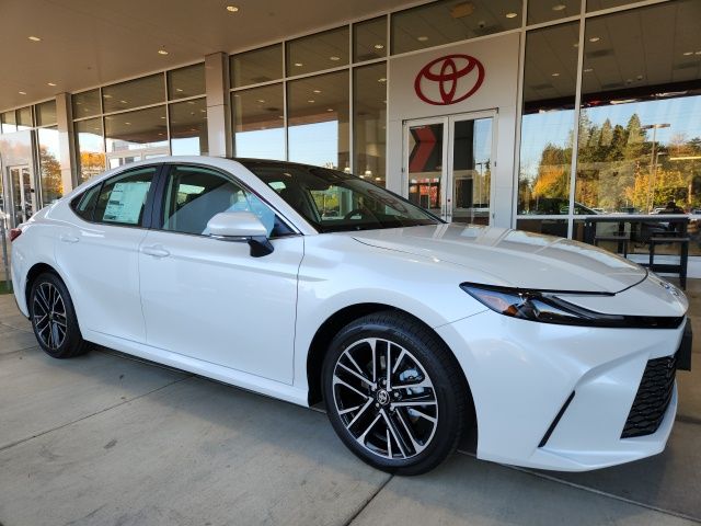 2026 Toyota Camry XLE photo 3