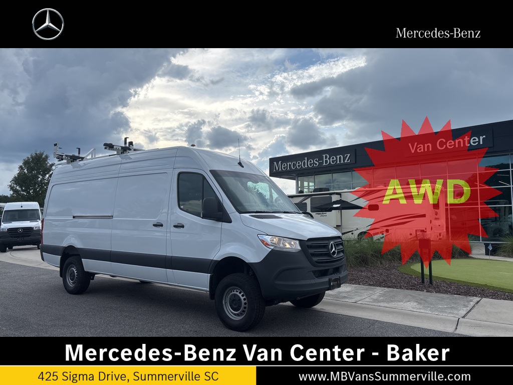 2024 Mercedes-Benz Sprinter Cargo Van Base's photo