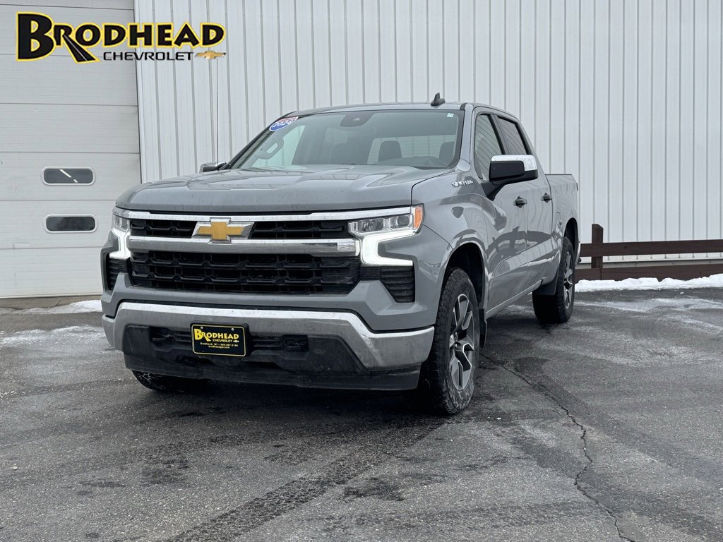 2024 Chevrolet Silverado 1500 LT's photo