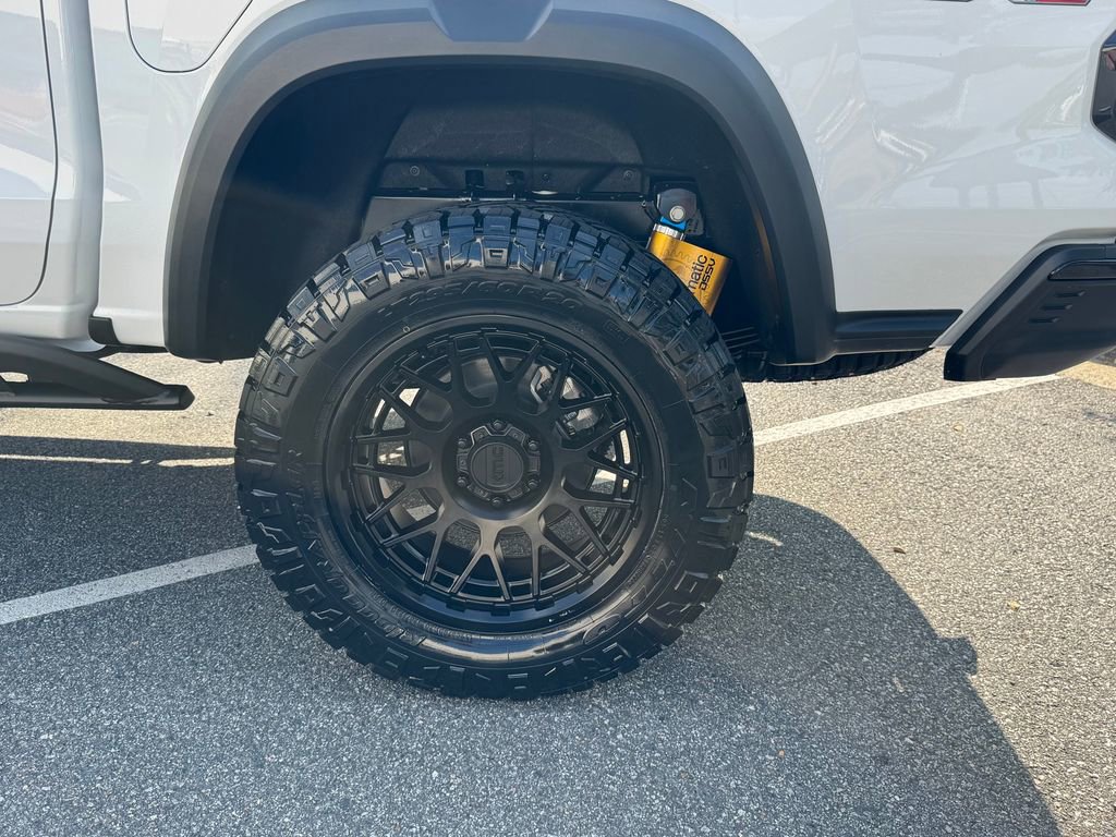 2025 Chevrolet Colorado ZR2 photo 19