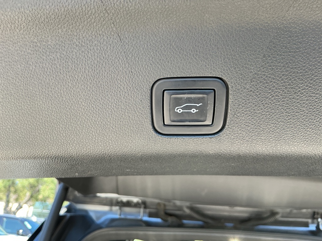 2022 Chevrolet Tahoe Z71 photo 20