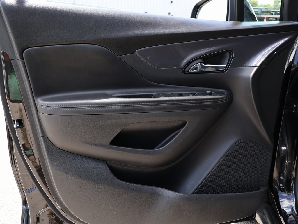 2022 Buick Encore Preferred photo 19