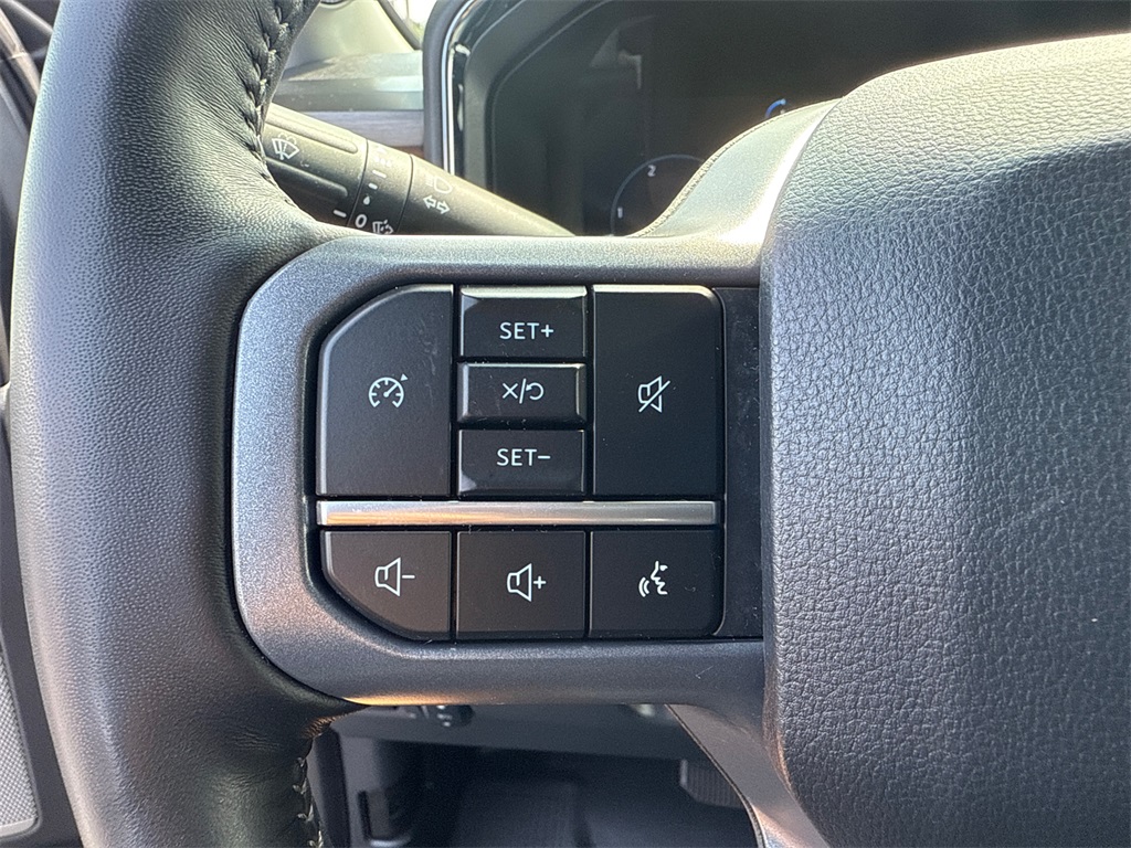 2024 Ford F-250 Lariat photo 23
