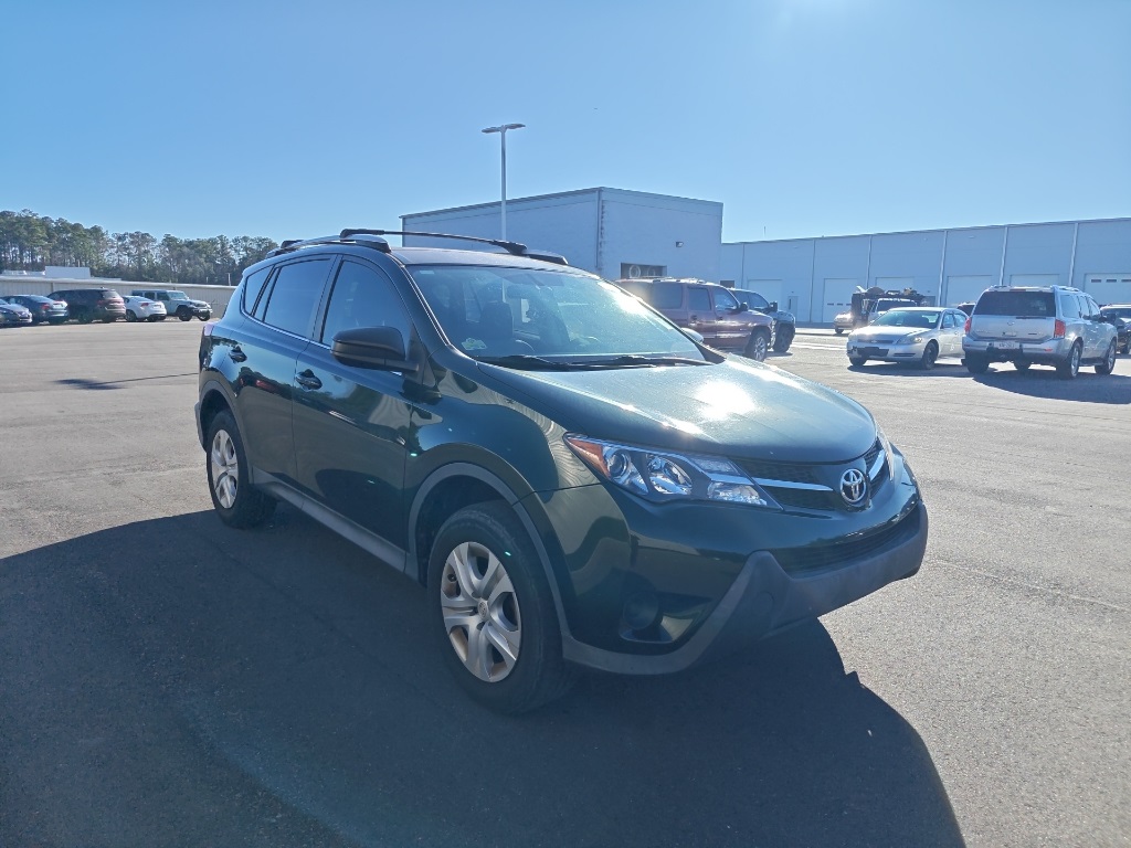 2013 Toyota RAV4 LE's photo