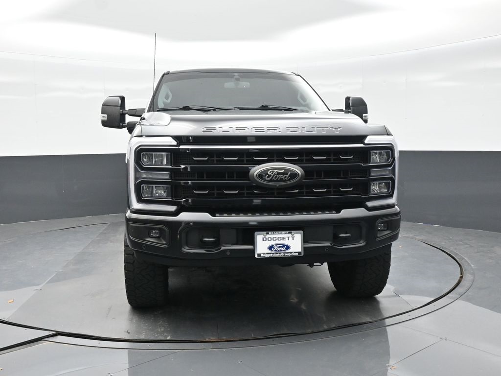 2023 Ford F-250 photo 18