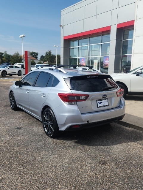 2023 Subaru Impreza Premium photo 4