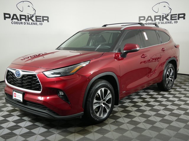 2022 Toyota Highlander XLE's photo