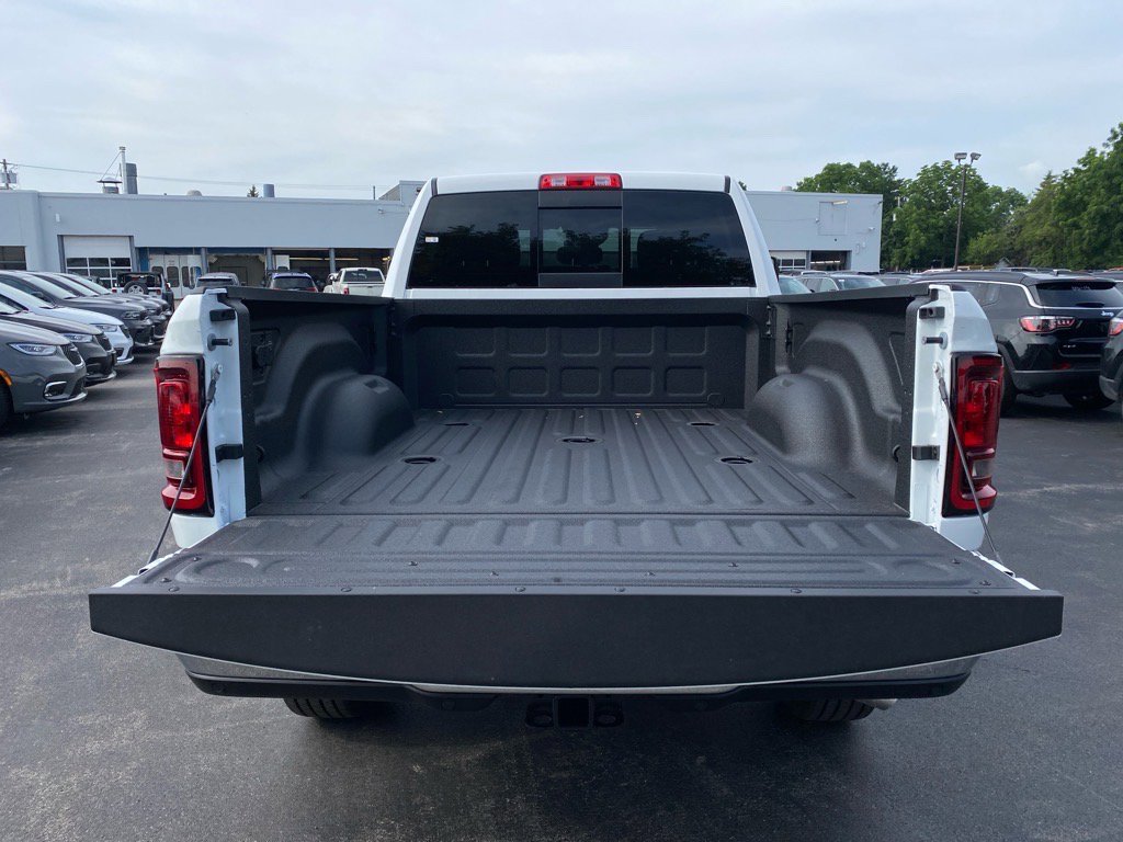 2025 Ram 2500 Tradesman photo 13