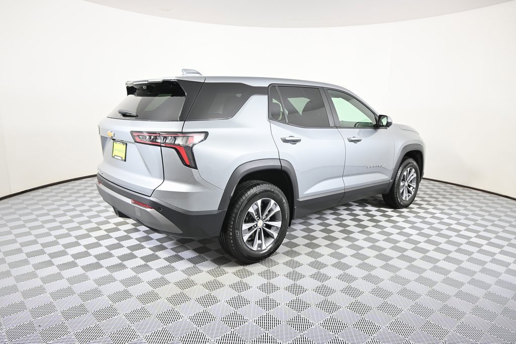 2026 Chevrolet Equinox LT photo 2