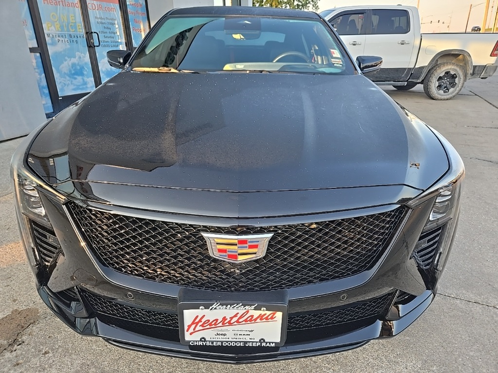 2026 Cadillac CT5 V photo 13
