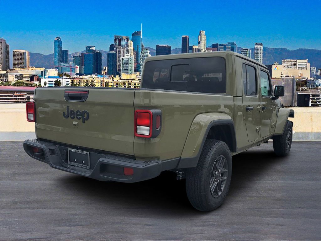 2026 Jeep Gladiator Sport S photo 4