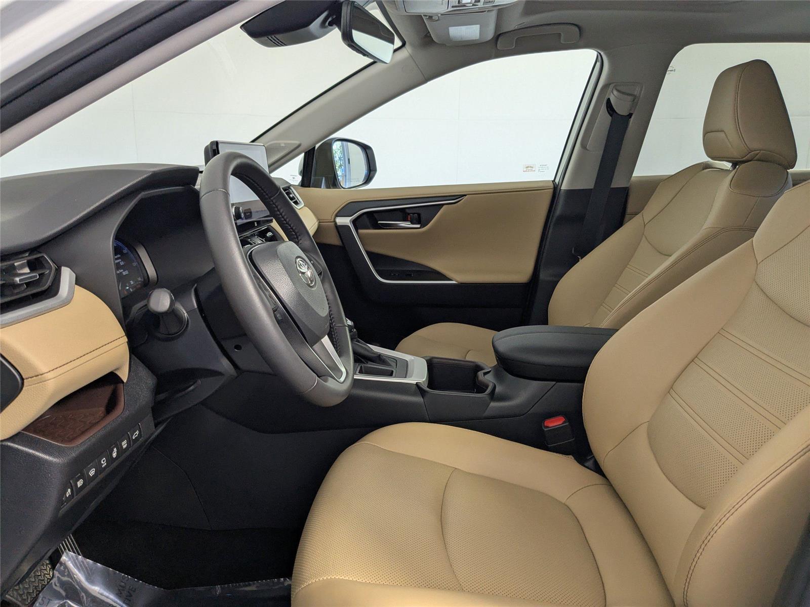 2024 Toyota RAV4 Limited photo 8