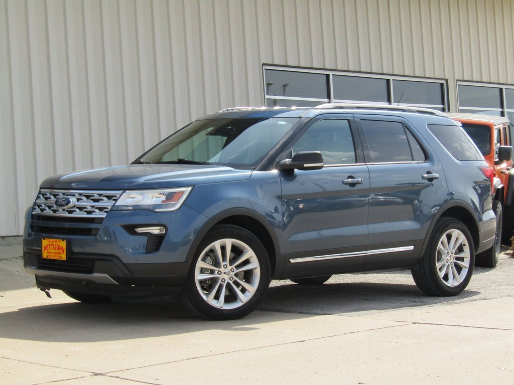 2019 Ford Explorer XLT photo 12
