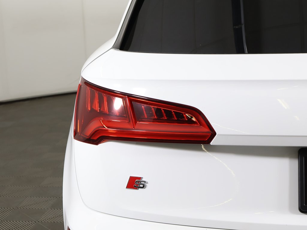 2018 Audi SQ5 Prestige photo 4