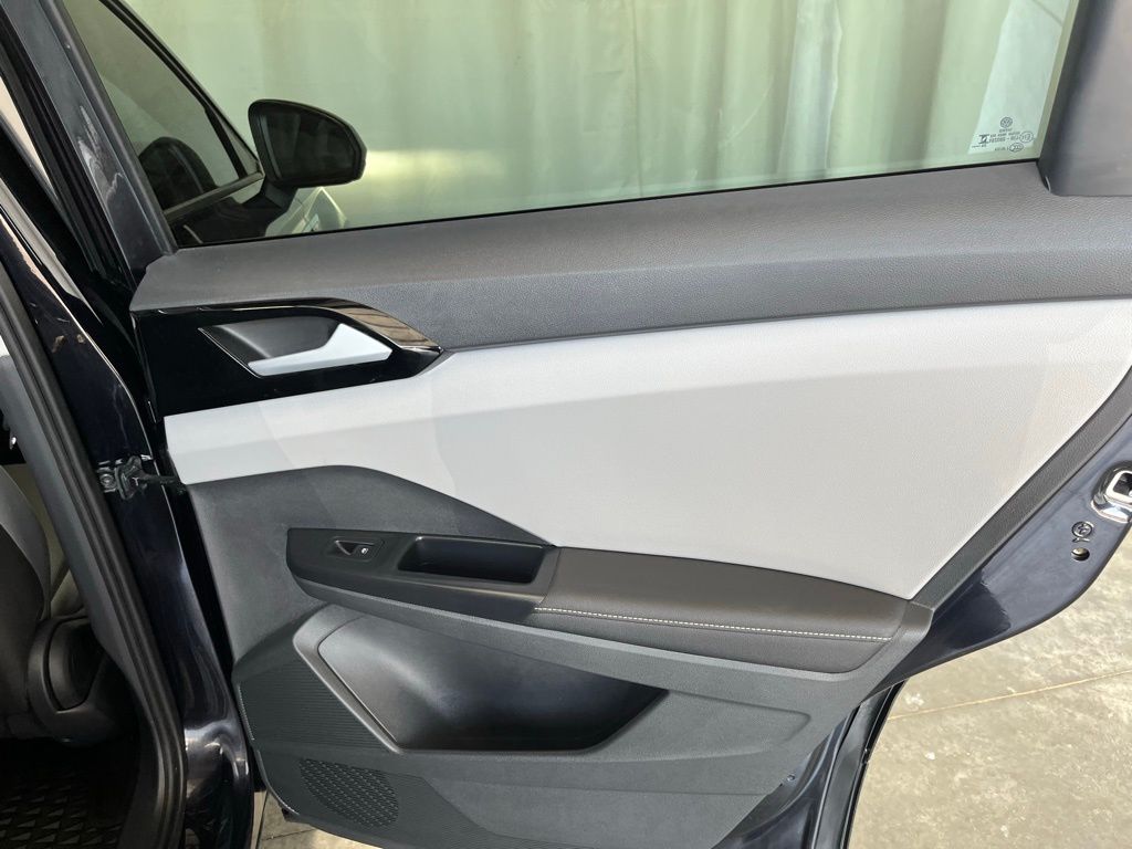2024 Volkswagen Taos S photo 23
